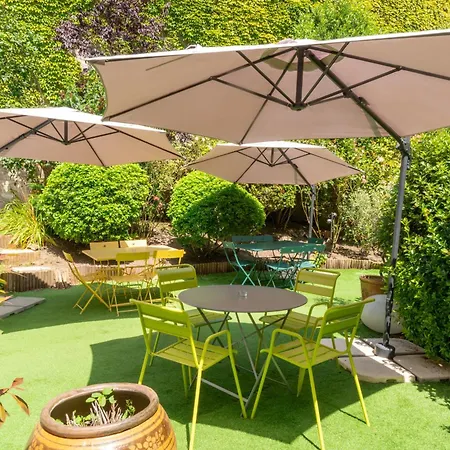 Du Jeu De Paume Szálloda Versailles