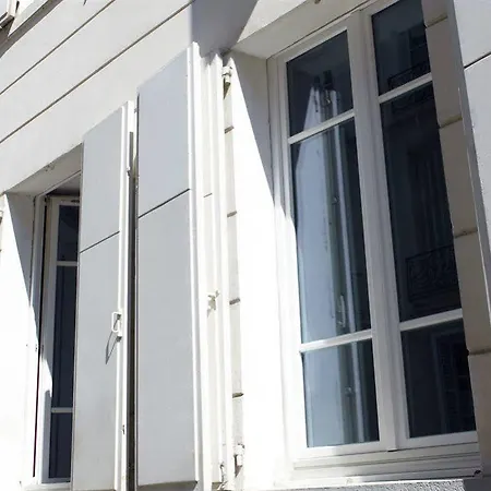 Du Jeu De Paume Szálloda Versailles