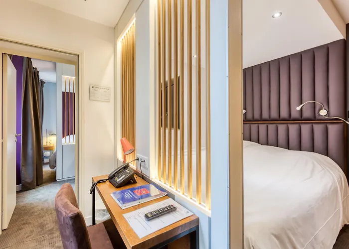 Du Jeu De Paume Versailles